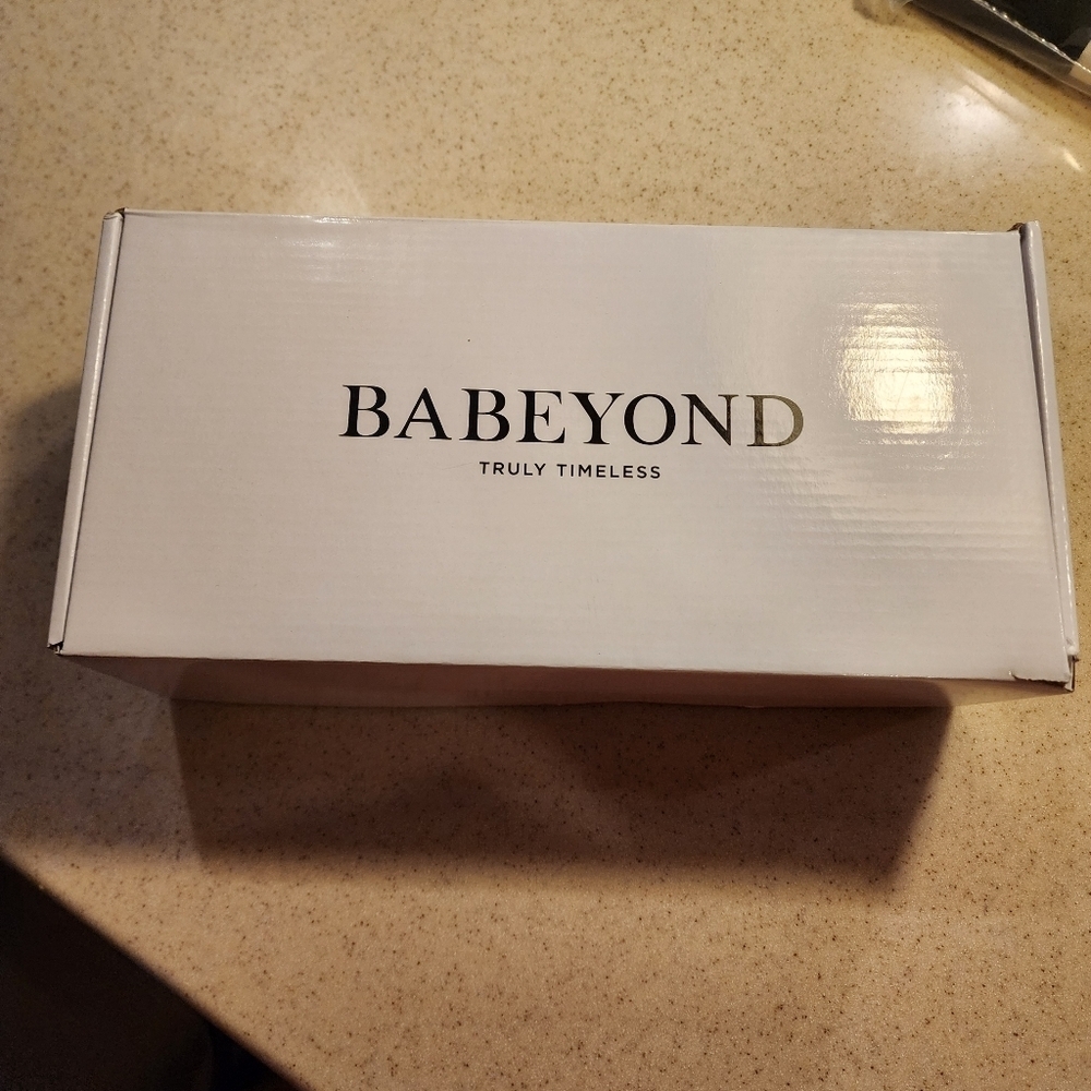 SH2- NIB BABEYOND Classic Black Ankle Strap Heels Sz 5.5 - Picture 4 of 4